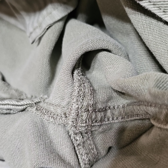 We The Free Distressed Maggie Jeans - Picture 12 of 12